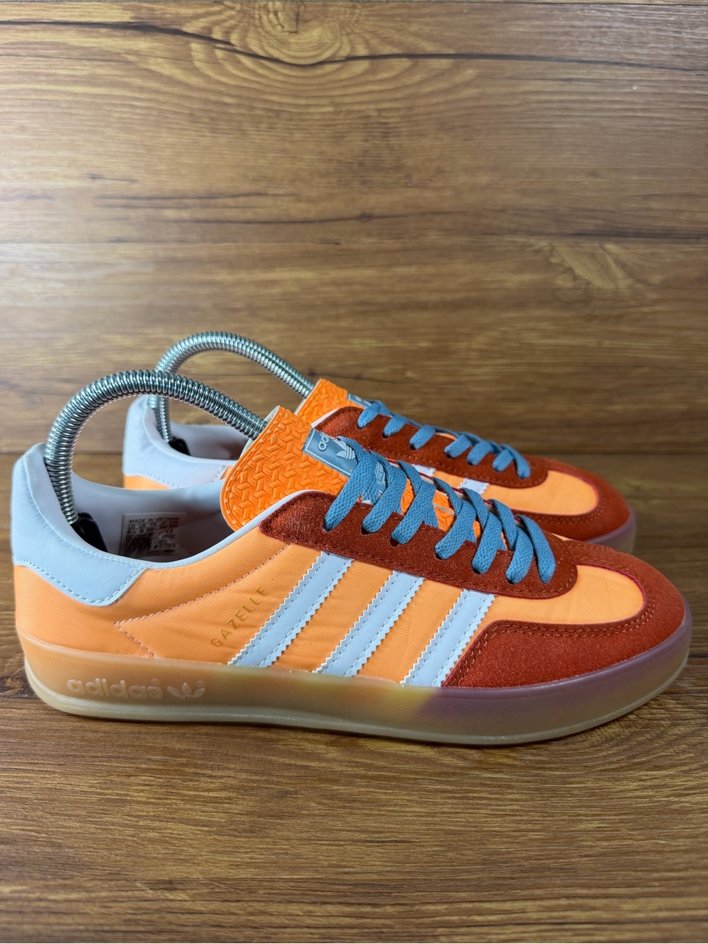 Adidas Gazelle Indoor ‘Beam Orange’ Sneakers Women’s Size 7.5 (Men’s 6.5) Shoes